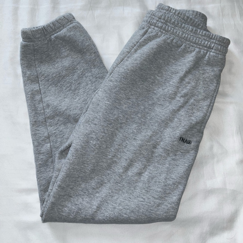 Aritzia TNA Sweatpants